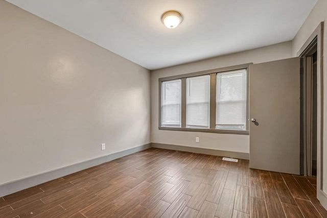 229 W Orchard STREET, Milwaukee, WI 53204