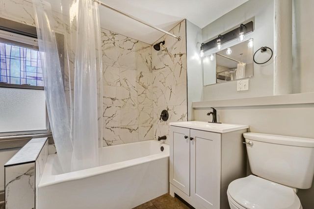 229 W Orchard STREET, Milwaukee, WI 53204