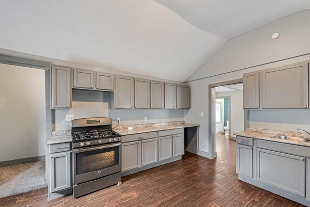 229 W Orchard STREET, Milwaukee, WI 53204