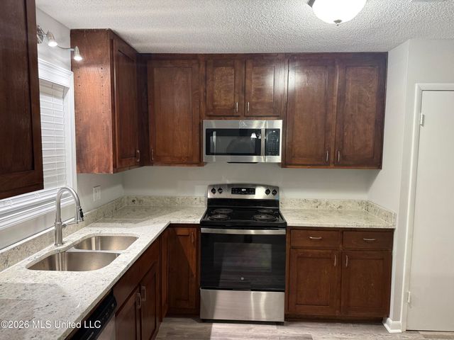 607 Temple Drive, Gulfport, MS 39503