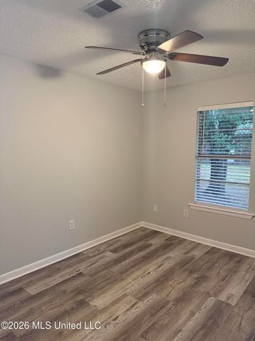 607 Temple Drive, Gulfport, MS 39503