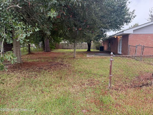 607 Temple Drive, Gulfport, MS 39503