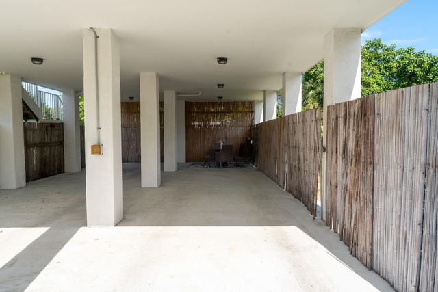 31315 Avenue B, Big Pine Key, FL 33043