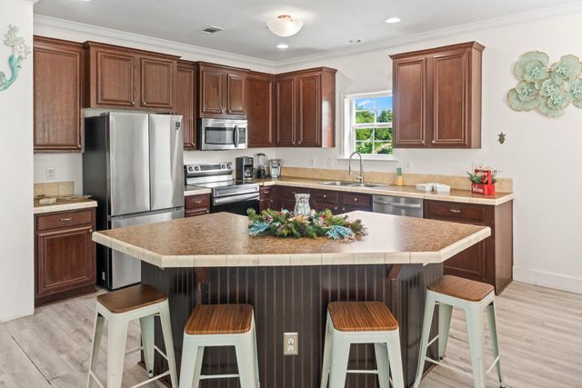 31315 Avenue B, Big Pine Key, FL 33043