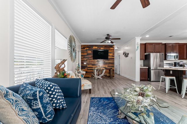 31315 Avenue B, Big Pine Key, FL 33043