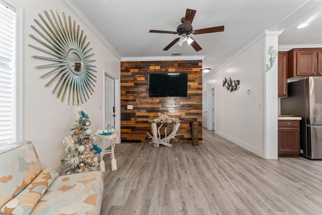 31315 Avenue B, Big Pine Key, FL 33043