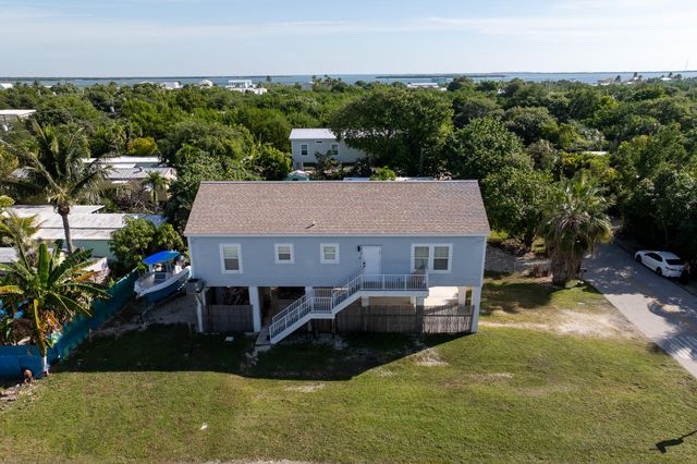 31315 Avenue B, Big Pine Key, FL 33043