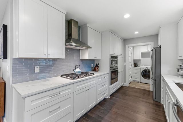 8201 Shadowood DR, Austin, TX 78757