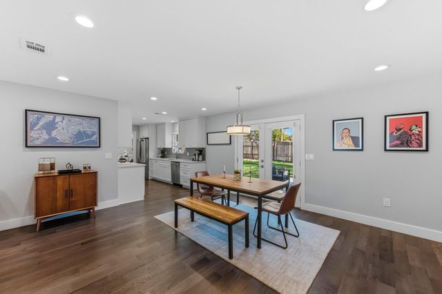 8201 Shadowood DR, Austin, TX 78757