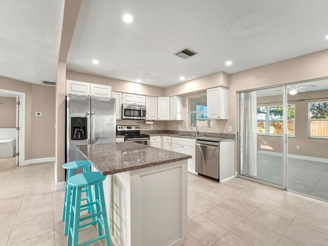 1017 ROSEDALE ROAD, Venice, FL 34293