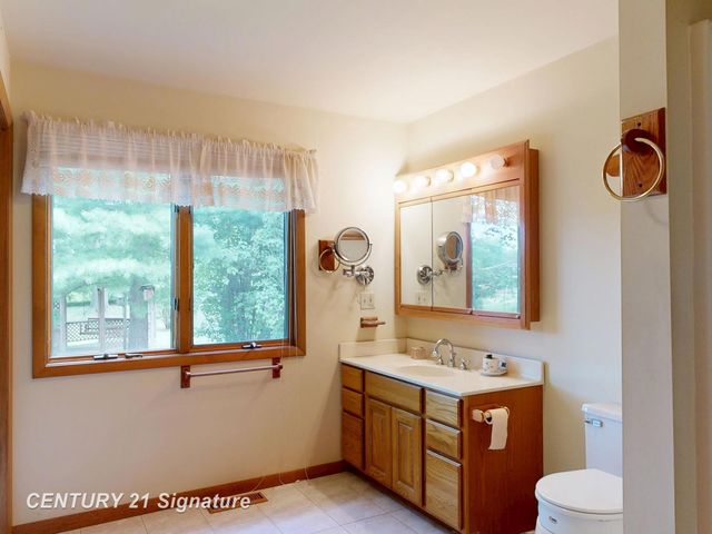 1368 Winfield Drive, Swartz Creek, MI 48473