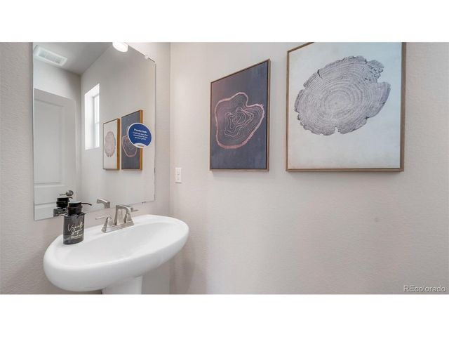 622 Wagon Wheel Way, Bennett, CO 80102