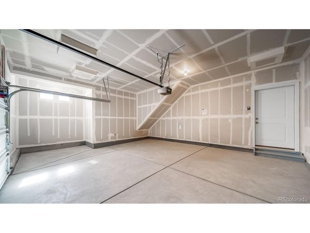 622 Wagon Wheel Way, Bennett, CO 80102