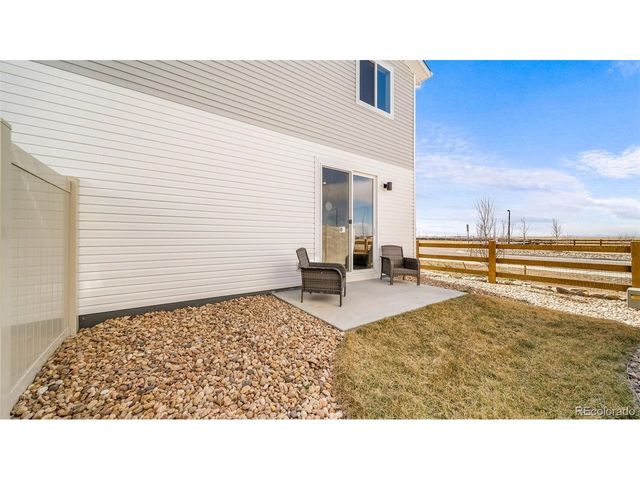 622 Wagon Wheel Way, Bennett, CO 80102