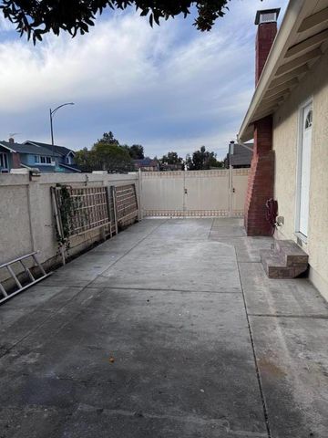 2758 Boncheff Drive, San Jose, CA 95133