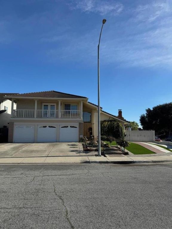 2758 Boncheff Drive, San Jose, CA 95133