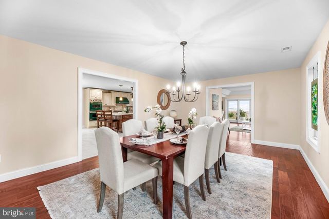 3095 CALVERT BLVD, Lusby, MD 20657