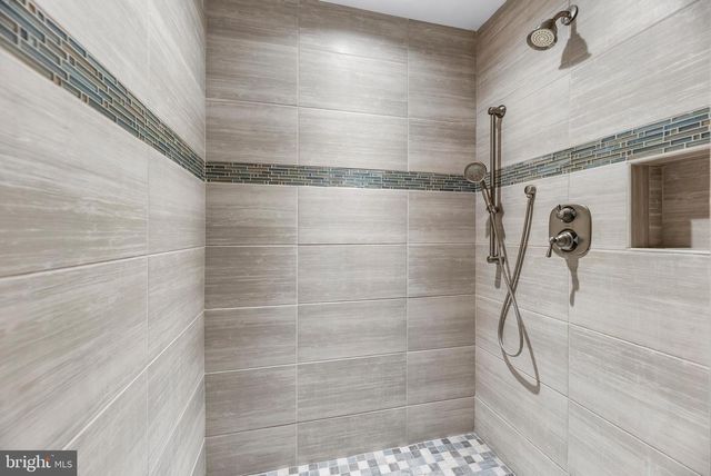 3095 CALVERT BLVD, Lusby, MD 20657