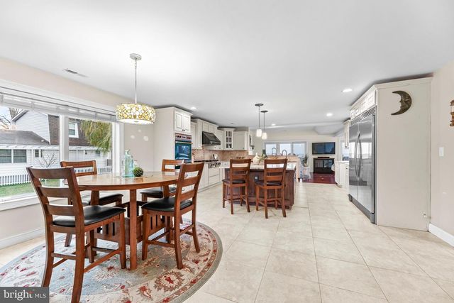 3095 CALVERT BLVD, Lusby, MD 20657