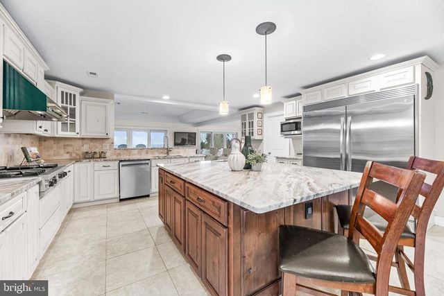 3095 CALVERT BLVD, Lusby, MD 20657