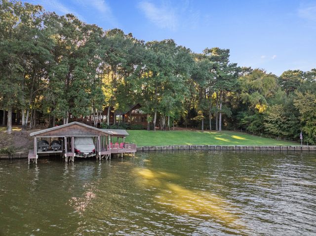 59 Eagle Branch, Mount Vernon, TX 75457