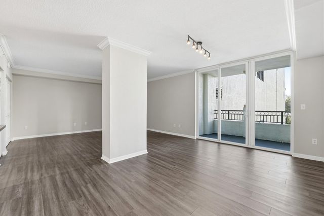 600 S Dixie Highway 250, West Palm Beach, FL 33401