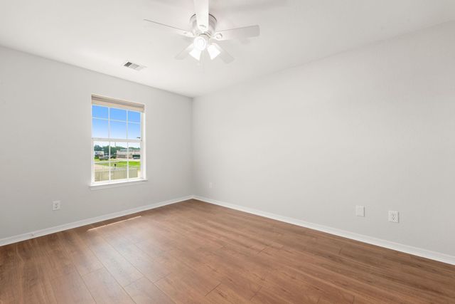 11914 E Vita Circle, Houston, TX 77070