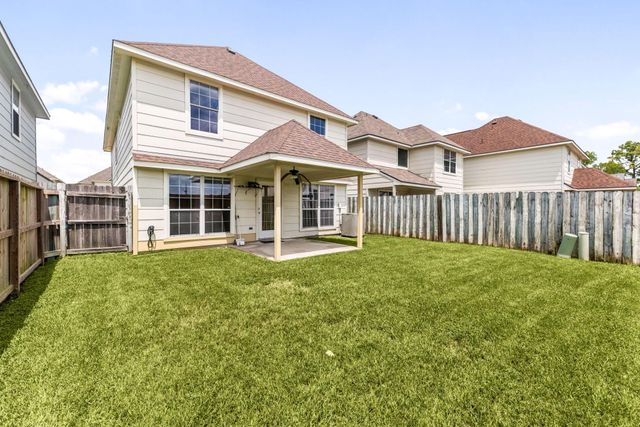 11914 E Vita Circle, Houston, TX 77070