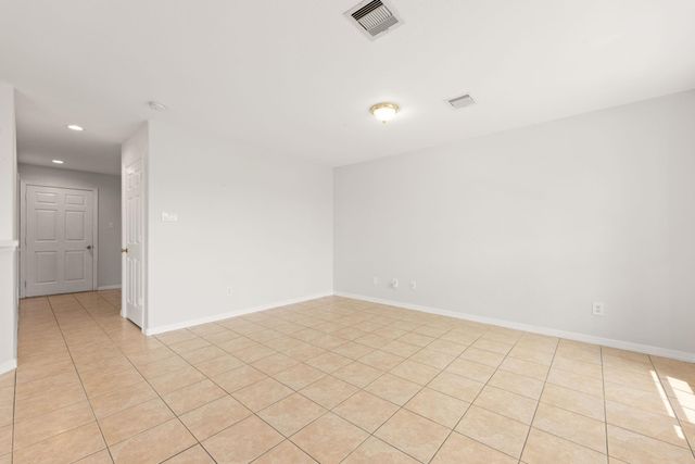 11914 E Vita Circle, Houston, TX 77070