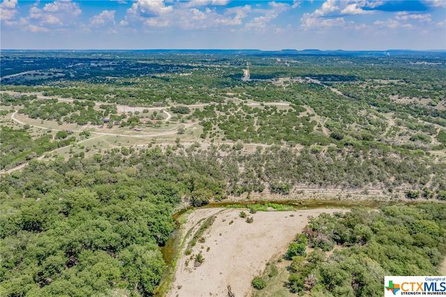 000 River Shoals Drive, Kempner, TX 76539