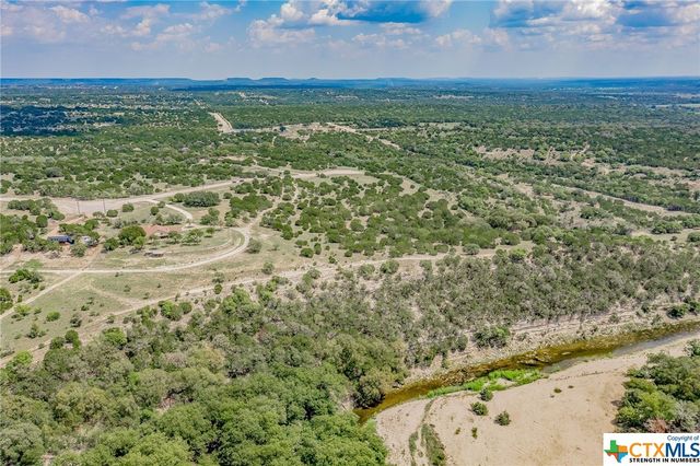 000 River Shoals Drive, Kempner, TX 76539