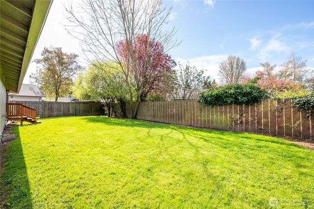 5628 Finch Drive, Longview, WA 98632