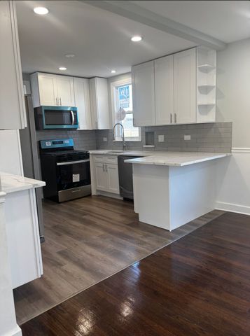 14116 S Wabash Avenue, Riverdale, IL 60827