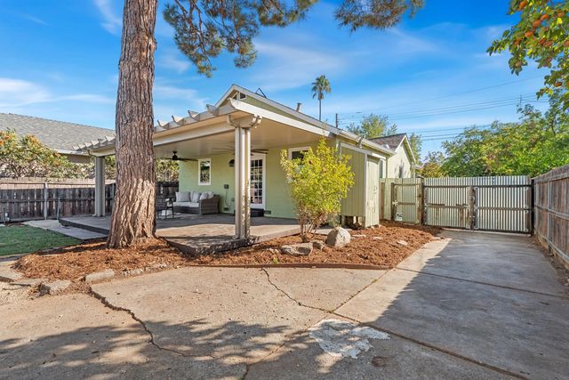 2185 6th Ave, Sacramento, CA 95818