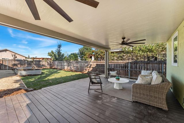 2185 6th Ave, Sacramento, CA 95818