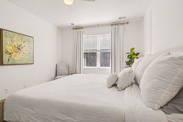 571 Meadowgrass Ct., Myrtle Beach, SC 29588