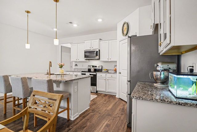 571 Meadowgrass Ct., Myrtle Beach, SC 29588