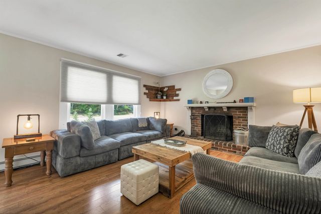 49 Merrill Drive, Conway, NH 03860