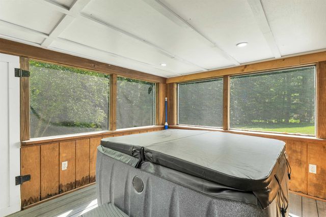 49 Merrill Drive, Conway, NH 03860