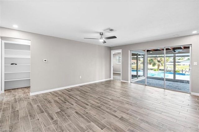 1220 SE 32nd ST, Cape Coral, FL 33904