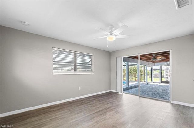 1220 SE 32nd ST, Cape Coral, FL 33904