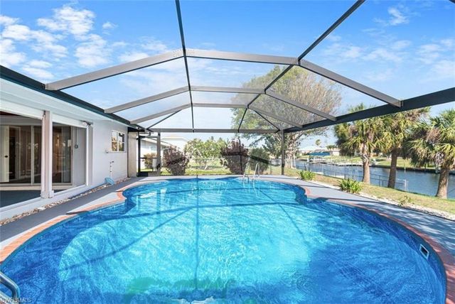 1220 SE 32nd ST, Cape Coral, FL 33904
