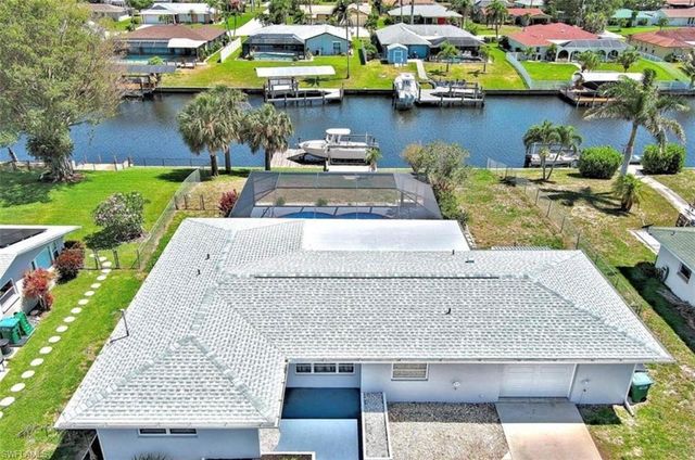 1220 SE 32nd ST, Cape Coral, FL 33904