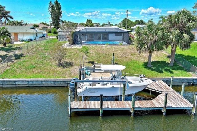 1220 SE 32nd ST, Cape Coral, FL 33904