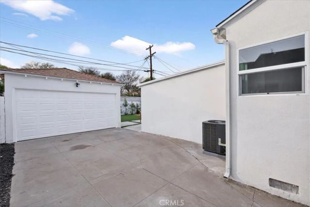 3825 Edgehill Drive, Los Angeles, CA 90008