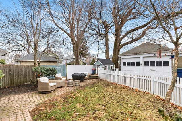 44 Orne St 44, Salem, MA 01970