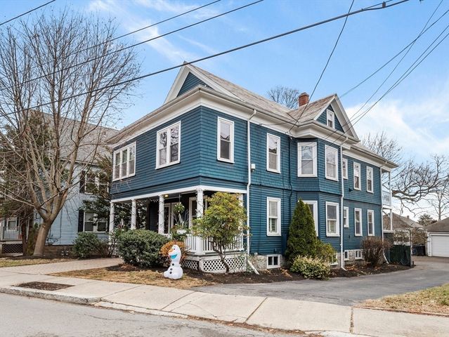 44 Orne St 44, Salem, MA 01970