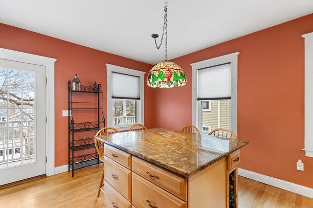 44 Orne St 44, Salem, MA 01970