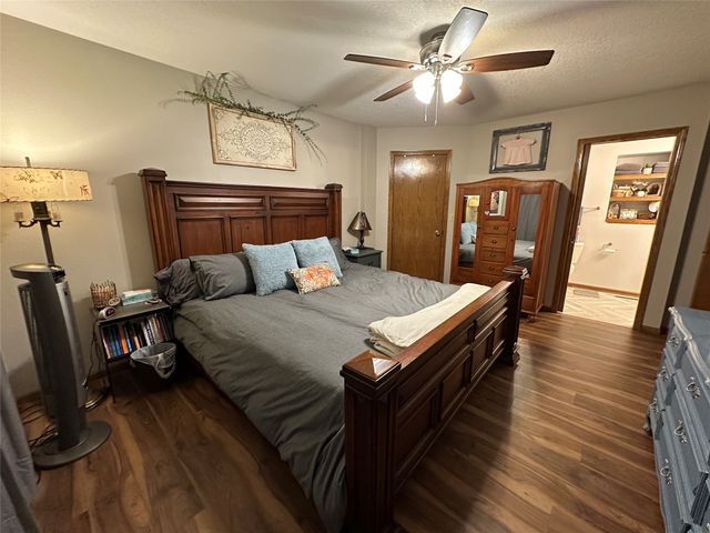 722 W Mills Street, Winterset, IA 50273