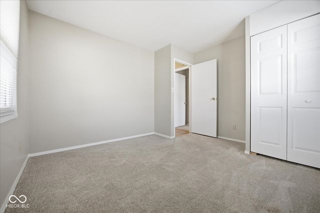 516 Roosevelt Drive, Shelbyville, IN 46176